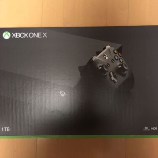 エックスボックス(Xbox)の早い者勝ち【新品未開封】Xbox One X(家庭用ゲーム機本体)