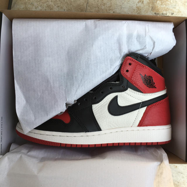 NIKE(ナイキ)のnike  air  Jordan 1 og  toe 27.5 メンズの靴/シューズ(スニーカー)の商品写真