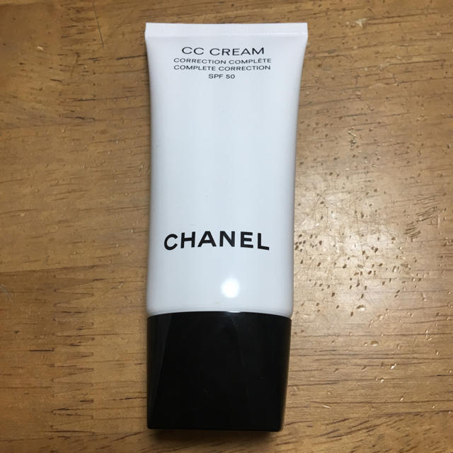 CHANEL(シャネル)のCHANEL CCクリーム コスメ/美容のベースメイク/化粧品(BBクリーム)の商品写真