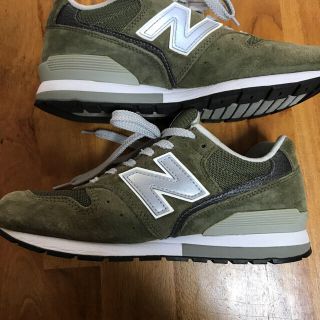 New Balance - ニューバランス 996 カーキ 23.5センチの通販 by