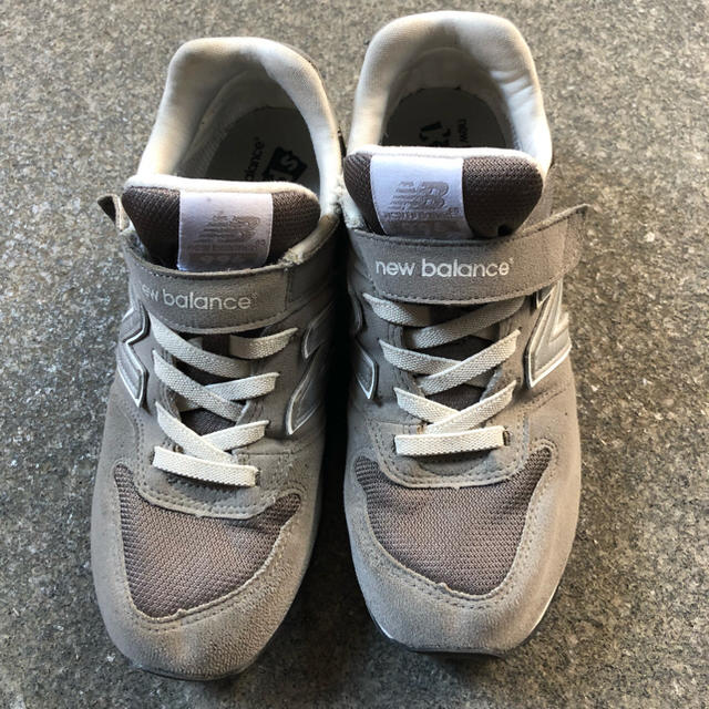 New Balance(ニューバランス)のニューバランス 22センチ キッズ/ベビー/マタニティのキッズ靴/シューズ(15cm~)(スニーカー)の商品写真