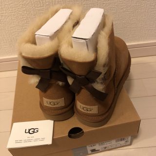 UGG 24.0専用 最新作 ミニベイリーボウ2 チェスナット ムートンブーツ (ブーツ)