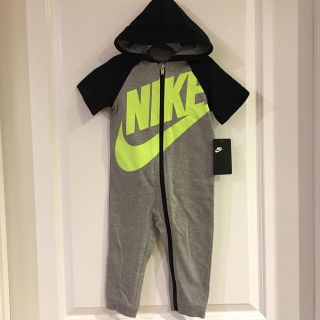 ナイキ(NIKE)のNIKE baby ナイキ 子供服 フード付きジッパージャンプスーツ 2歳用☆(カバーオール)