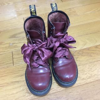 ドクターマーチン(Dr.Martens)のリボンシューレース 8ホール ブーツ Dr.Martens (ブーツ)