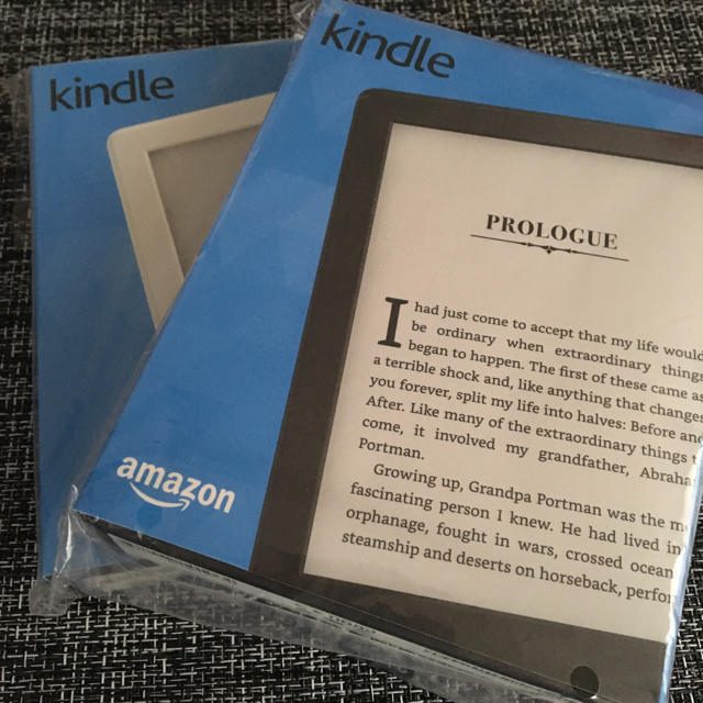 さいかん様専用 Kindle 黒、白 新品未開封 スマホ/家電/カメラのPC/タブレット(電子ブックリーダー)の商品写真