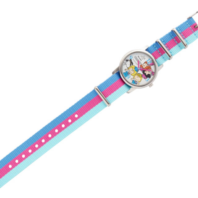 SNOOPY(スヌーピー)のスヌーピー♡限定腕時計！半額です レディースのファッション小物(腕時計)の商品写真