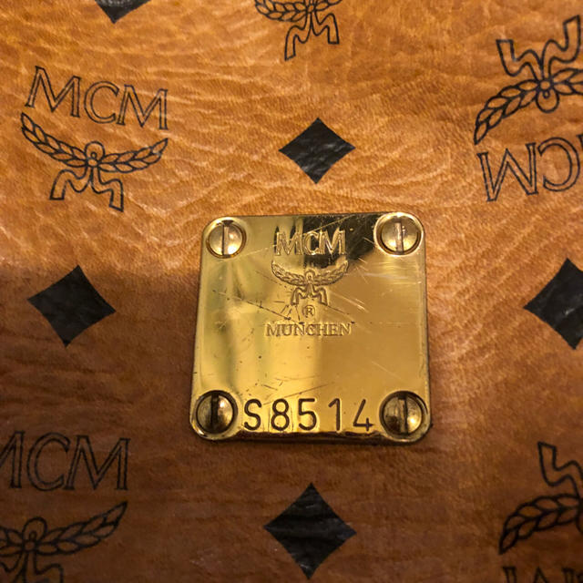 MCM(エムシーエム)のMCM 巾着 ショルダーバッグ レディースのバッグ(ショルダーバッグ)の商品写真