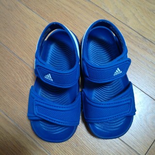 アディダス(adidas)のアディダスサンダル青ブルー色14cm(サンダル)