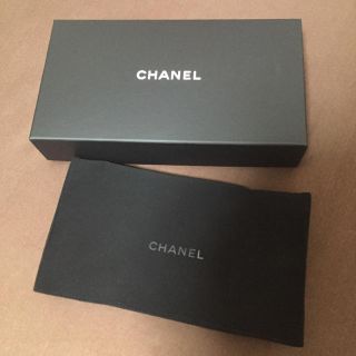 シャネル(CHANEL)のCHANEL BOX保存革袋(財布)