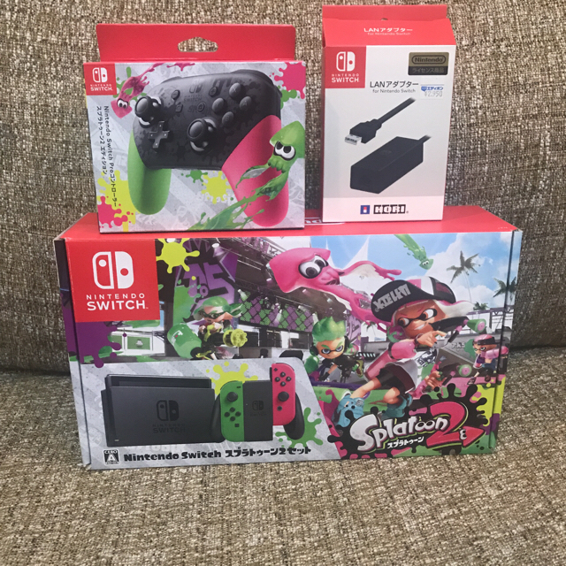 Nintendo Switch(ニンテンドースイッチ)の任天堂スイッチスプラトゥーン エンタメ/ホビーのゲームソフト/ゲーム機本体(家庭用ゲーム機本体)の商品写真