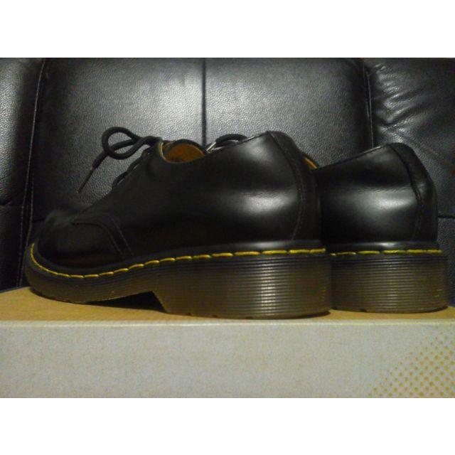 Dr.Martens(ドクターマーチン)のDr.Martens 3ホール UK5 黒 1925 スチールトゥ レディースの靴/シューズ(ローファー/革靴)の商品写真