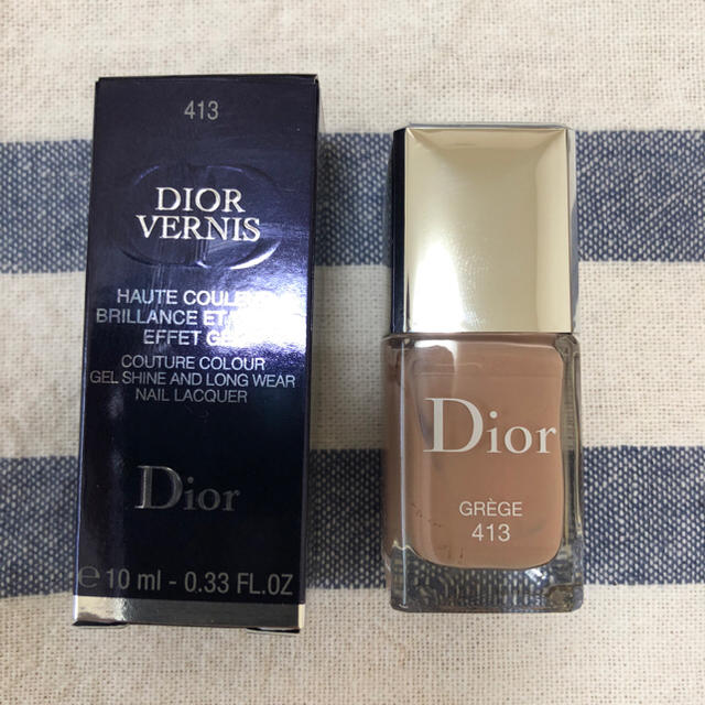 Dior(ディオール)の【マカロン様専用】ディオール ネイル 413 グレージュ コスメ/美容のネイル(マニキュア)の商品写真