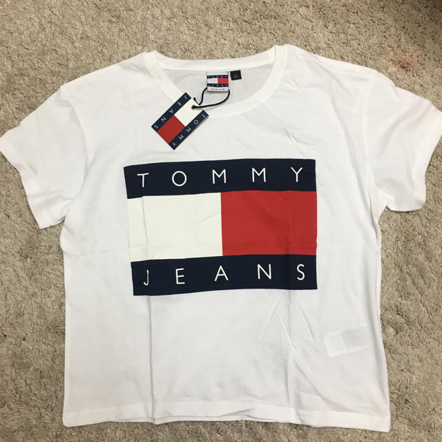 TOMMY HILFIGER(トミーヒルフィガー)のコロ様 Tommy Hilfiger ロゴTシャツ メンズのトップス(Tシャツ/カットソー(半袖/袖なし))の商品写真
