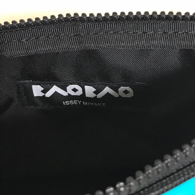 ISSEY MIYAKE(イッセイミヤケ)のイッセイミヤケ BAOBAO ポーチ レディースのファッション小物(ポーチ)の商品写真