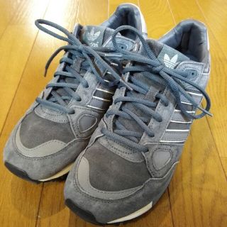 アディダス(adidas)の【ぽるぽる様専用】adidas ZX750(スニーカー)