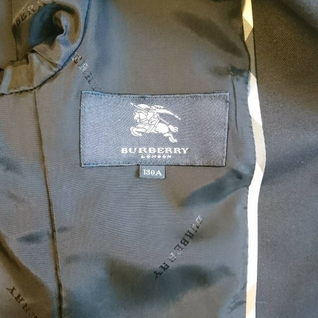 BURBERRY(バーバリー)の【値下げ】バーバリー ブレザー/ジャケット(130cm) キッズ/ベビー/マタニティのキッズ服男の子用(90cm~)(ドレス/フォーマル)の商品写真