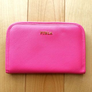 フルラ(Furla)のFURLA マルチケース(ポーチ)