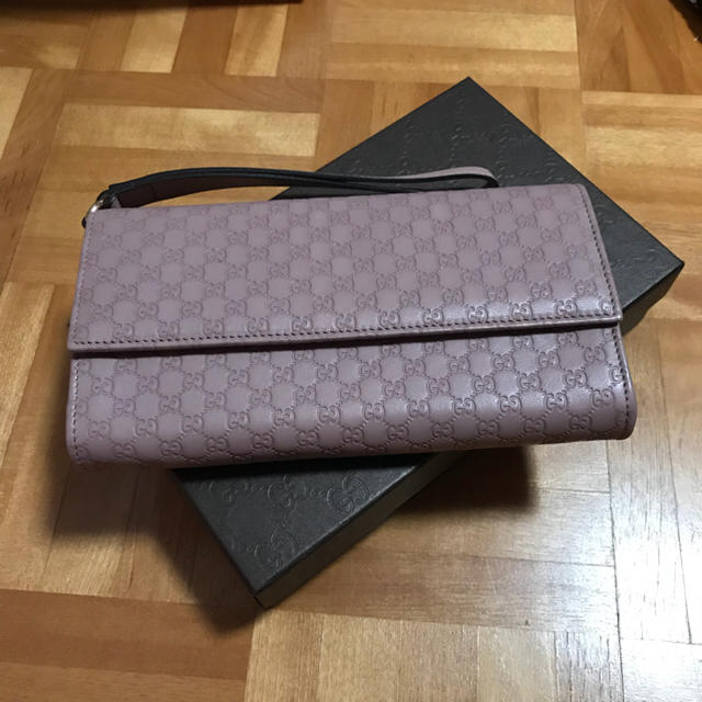 Gucci(グッチ)の【みぃたんさん専用】GUCCI トラベルオーガナイザー インテリア/住まい/日用品の日用品/生活雑貨/旅行(旅行用品)の商品写真