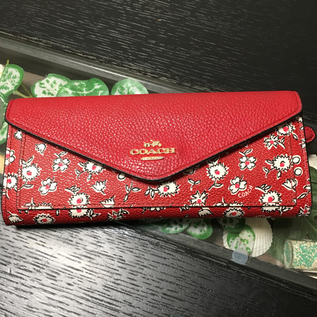 COACH(コーチ)のコーチ ワイルドハート 長財布 レディースのファッション小物(財布)の商品写真