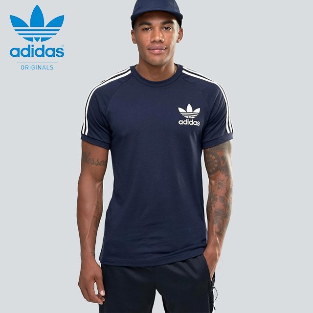 adidas(アディダス)のadidas Originals カリフォルニア Tシャツ S ネイビー メンズのトップス(その他)の商品写真