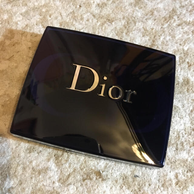 Dior(ディオール)のDior＊プレストパウダー コスメ/美容のベースメイク/化粧品(フェイスパウダー)の商品写真