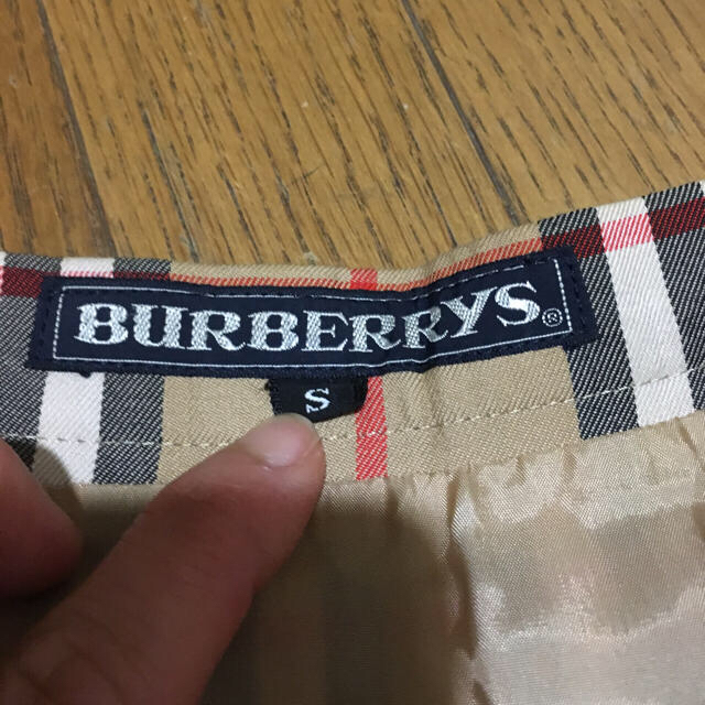 BURBERRY(バーバリー)の美品☆バーバリー☆プリーツスカート☆Sサイズ レディースのスカート(ロングスカート)の商品写真