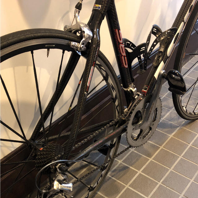 LOOK(ルック)のロードバイク 完成車 LOOK585 軽量7.6kg スポーツ/アウトドアの自転車(自転車本体)の商品写真
