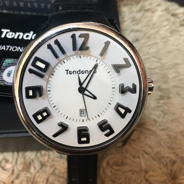 Tendence(テンデンス)のテンデンス 時計 定価4万 レア 51 ブラック×ホワイト レディースのファッション小物(腕時計)の商品写真