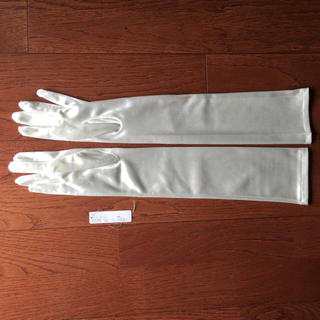 タカミ(TAKAMI)の50㎝ M オフホワイト(ウェディングドレス)