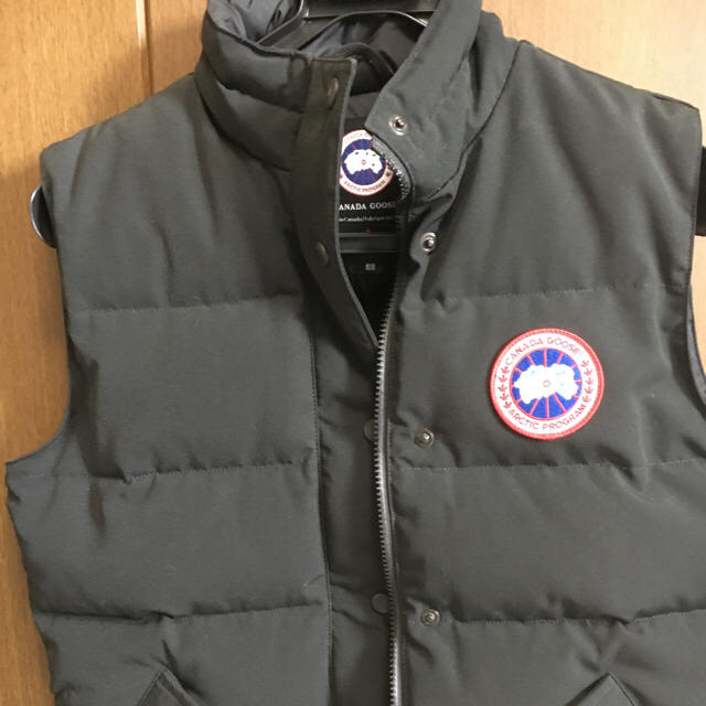 CANADA GOOSE(カナダグース)のカナダグース ベスト メンズのジャケット/アウター(ダウンベスト)の商品写真