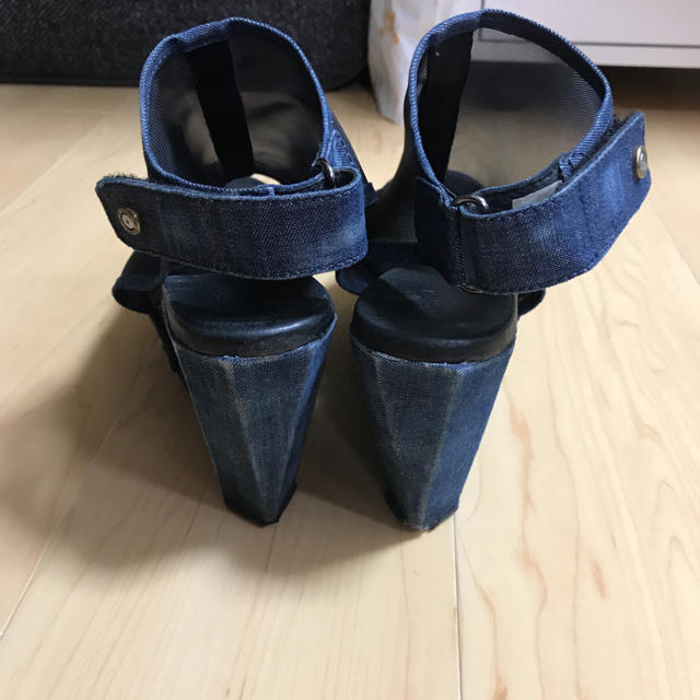 DIESEL(ディーゼル)のYUKI 様 専用 レディースの靴/シューズ(サンダル)の商品写真
