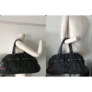 プラダ(PRADA)の●16万プラダスポーツ黒エンボス革レザー多用Wポケショルダーボストンバッグ良好(ボストンバッグ)