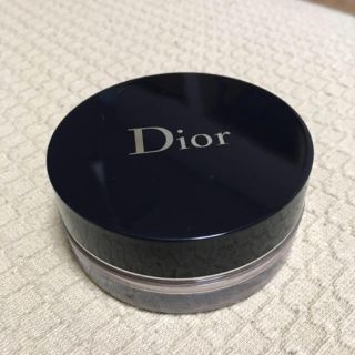 ディオール(Dior)のディオールスキンフォーエバーコントロールルースパウダー(フェイスパウダー)