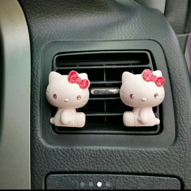 アロマストーン Rose キティー 車エアコン用 個セット 即購入okの通販 By M43 S Shop ラクマ アロマストーン Rose キティー 車エアコン用 個セット 即購入okの通販 By M43 S Shop ラクマ