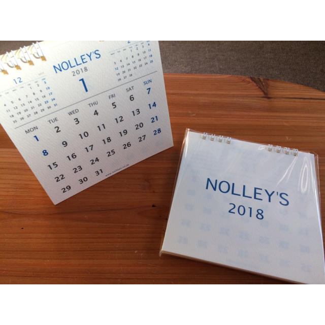 NOLLEY'S(ノーリーズ)の☆送料無料☆新品未開封☆ノーリーズ 非売品 ノベルティ 2018卓上カレンダー インテリア/住まい/日用品の文房具(カレンダー/スケジュール)の商品写真