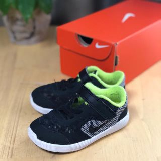 ナイキ(NIKE)のナイキスニーカー レボリューション 13㎝(スニーカー)