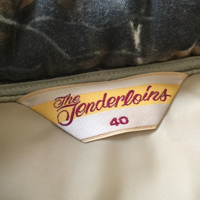 TENDERLOIN(テンダーロイン)のTenderloin テンダーロイン 迷彩柄 ダウンベスト ジャケット メンズのジャケット/アウター(ダウンベスト)の商品写真