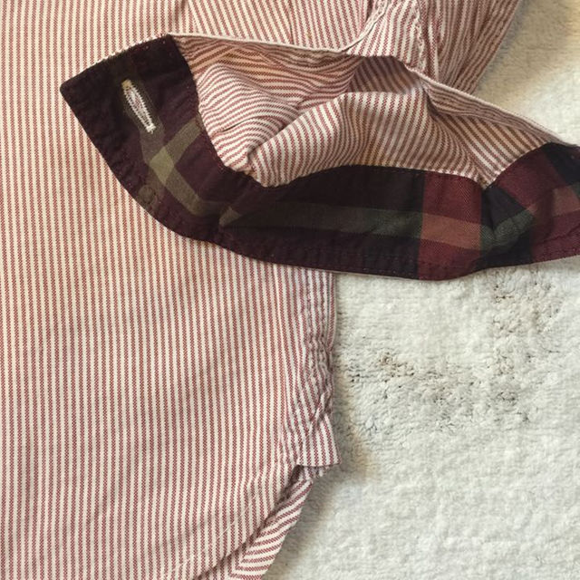 BURBERRY(バーバリー)のバーバリー  8Y 128㎝ ストライプ ワイシャツ キッズ/ベビー/マタニティのキッズ服男の子用(90cm~)(その他)の商品写真