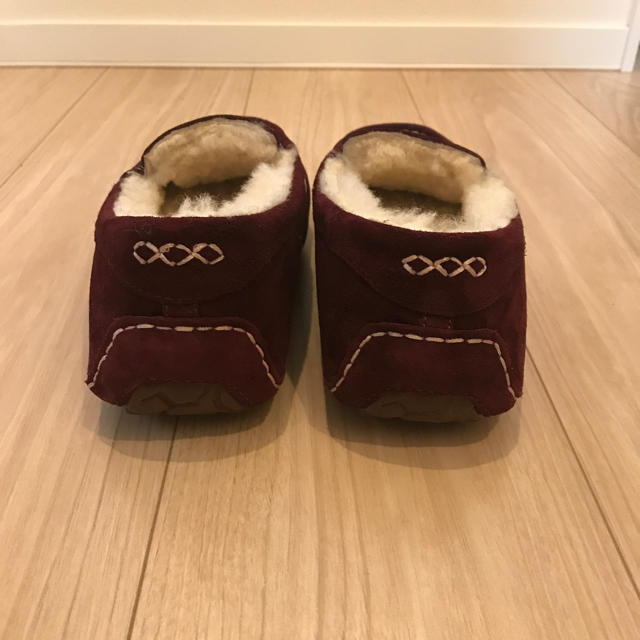 UGG(アグ)のUGG　ANSLEY　アンスレー　ドライビングモカシン　サイズ８ レディースの靴/シューズ(スリッポン/モカシン)の商品写真