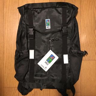 エムイーアイリテールストア(MEIretailstore)の新品未使用品 mei 黒 BLACK ブラック 迷彩 カモ BACKPACK(リュック/バックパック)