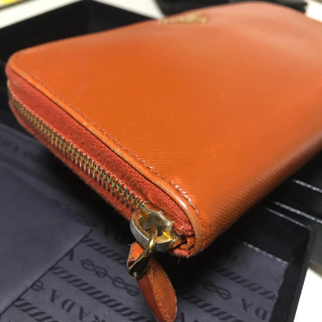 PRADA(プラダ)のプラダ 財布 中古 PRADA レディースのファッション小物(財布)の商品写真