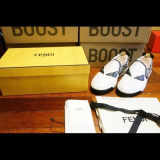 フェンディ(FENDI)の正規品 FENDI / フェンディ Bag Bugs Sneaker モンスター(スニーカー)