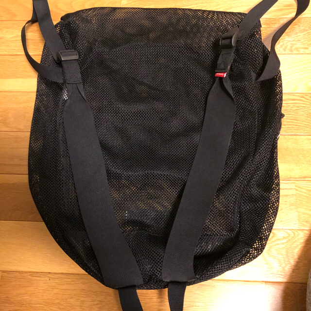 Supreme(シュプリーム)のSupreme 2016ss  Mesh Backpack  美品 ブラック メンズのバッグ(バッグパック/リュック)の商品写真