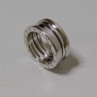 ブルガリ(BVLGARI)の【値引中】ブルガリ BVLGARI B.zero1 ビーゼロワン リング(リング(指輪))