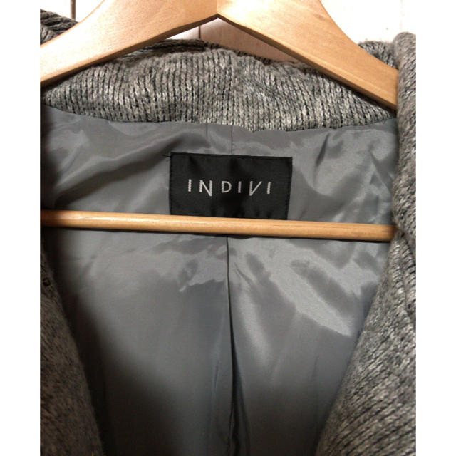 INDIVI(インディヴィ)の値下げしました INDIVI インディヴィ 中綿入りコート レディースのジャケット/アウター(ダウンコート)の商品写真