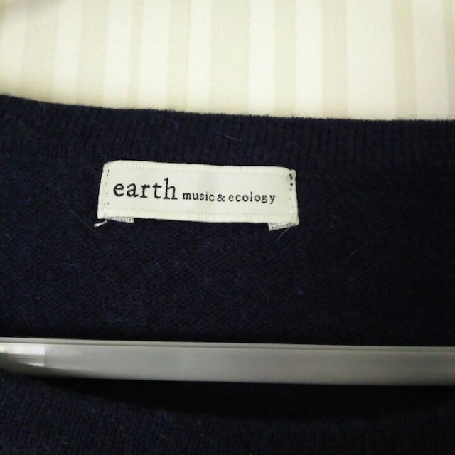 earth music & ecology(アースミュージックアンドエコロジー)の美品 ショート丈ニット earthmusic&ecology レディースのトップス(ニット/セーター)の商品写真