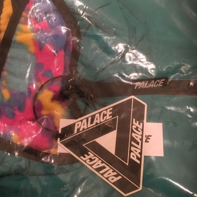 PALACE パレス WARPER REVERSIBLE FLEECE メンズのジャケット/アウター(ブルゾン)の商品写真