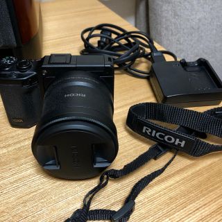 リコー(RICOH)のRICOH ミラーレス一眼 GXR+A16(ミラーレス一眼)