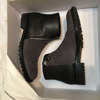 バレンシアガ(Balenciaga)のbalenciaga レザーブーツ(ブーツ)