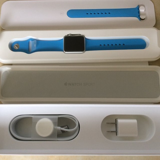 Apple Watch Sport 38mm MJ2V2J/A ブルー　未使用